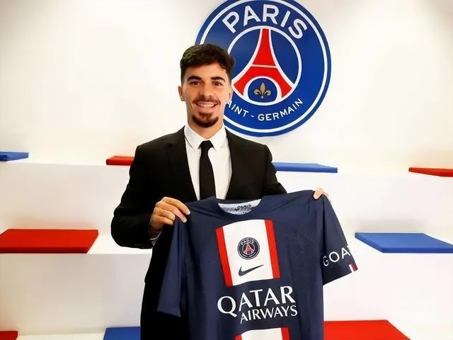 支队伍的成 支队伍的成