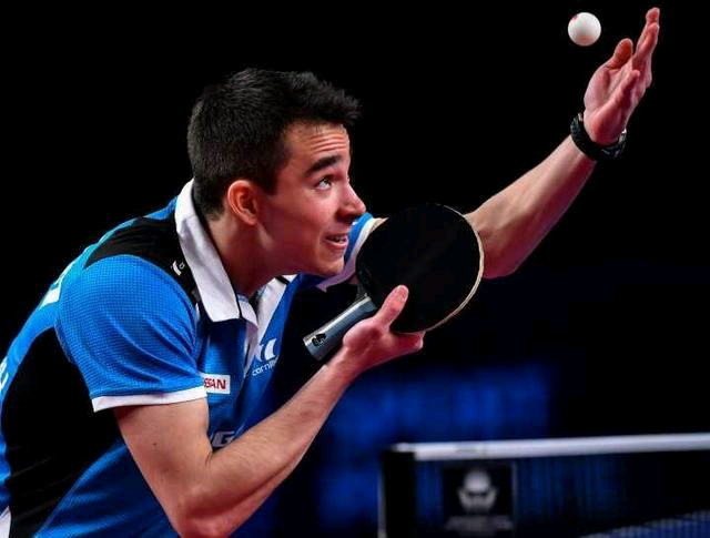 的前瞻性与 的前瞻性与