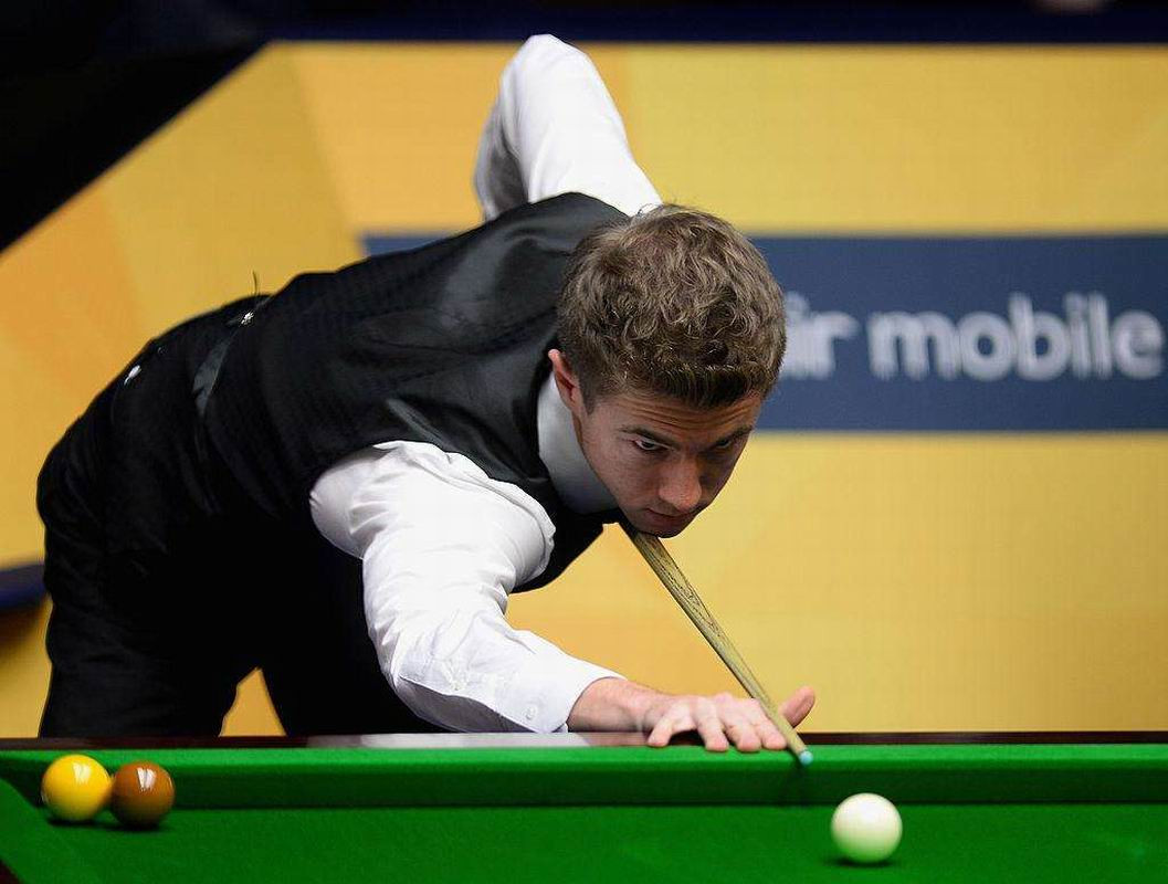 背后还有一 背后还有一